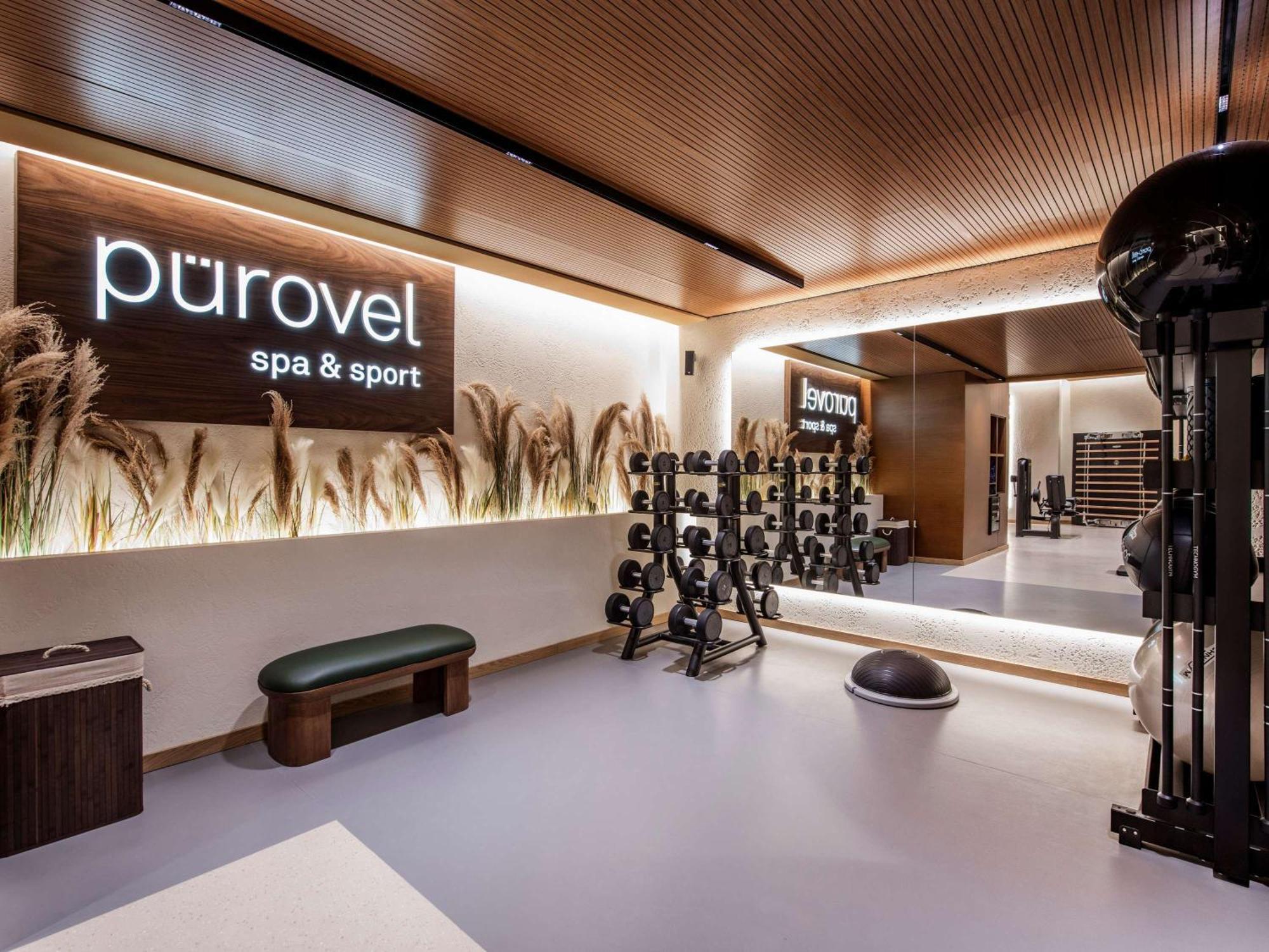 Swissotel Отель