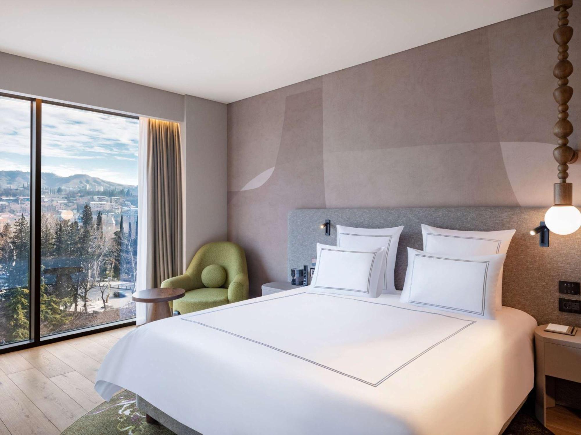Swissotel 5*