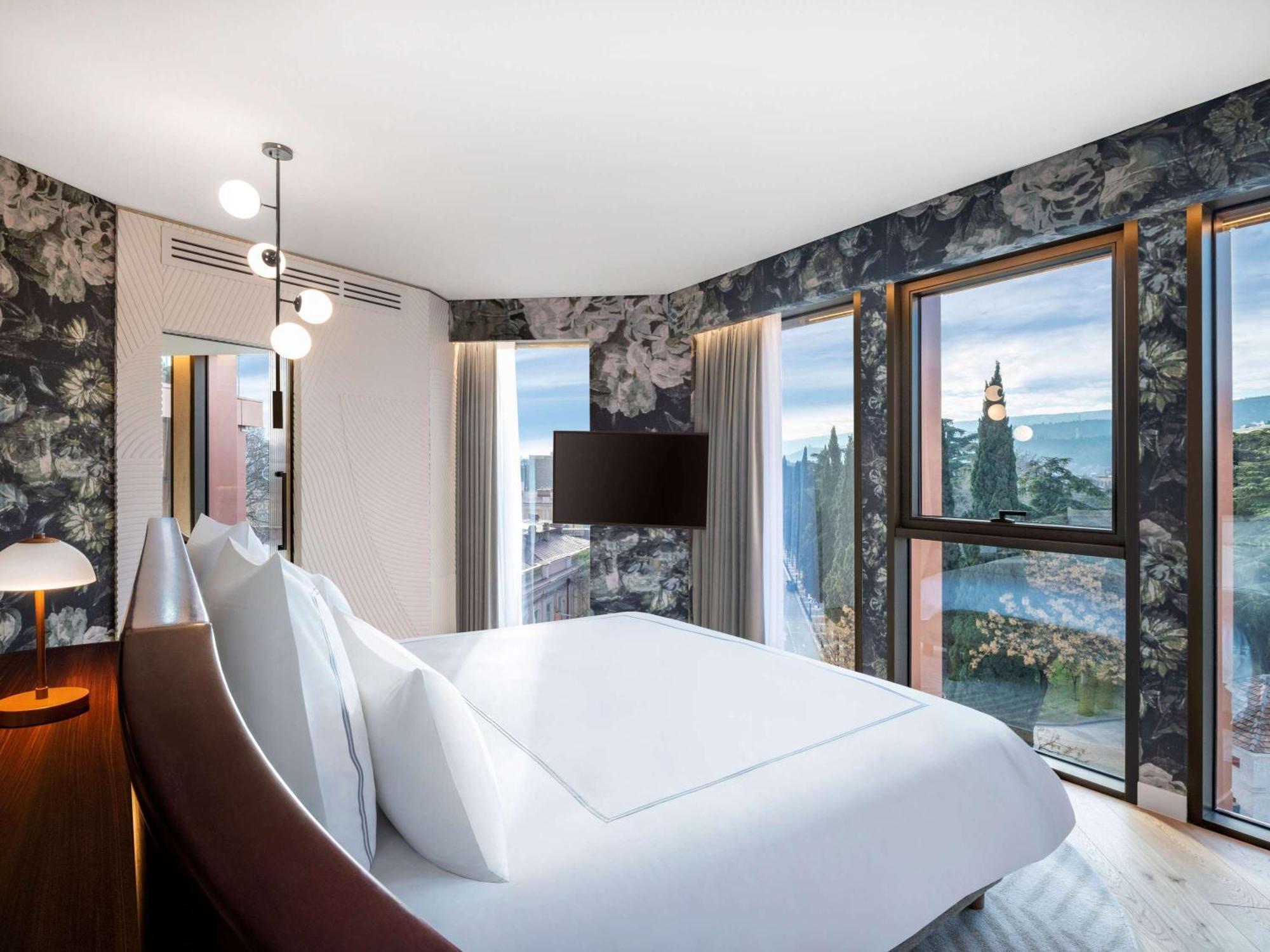 Swissotel Отель 5*