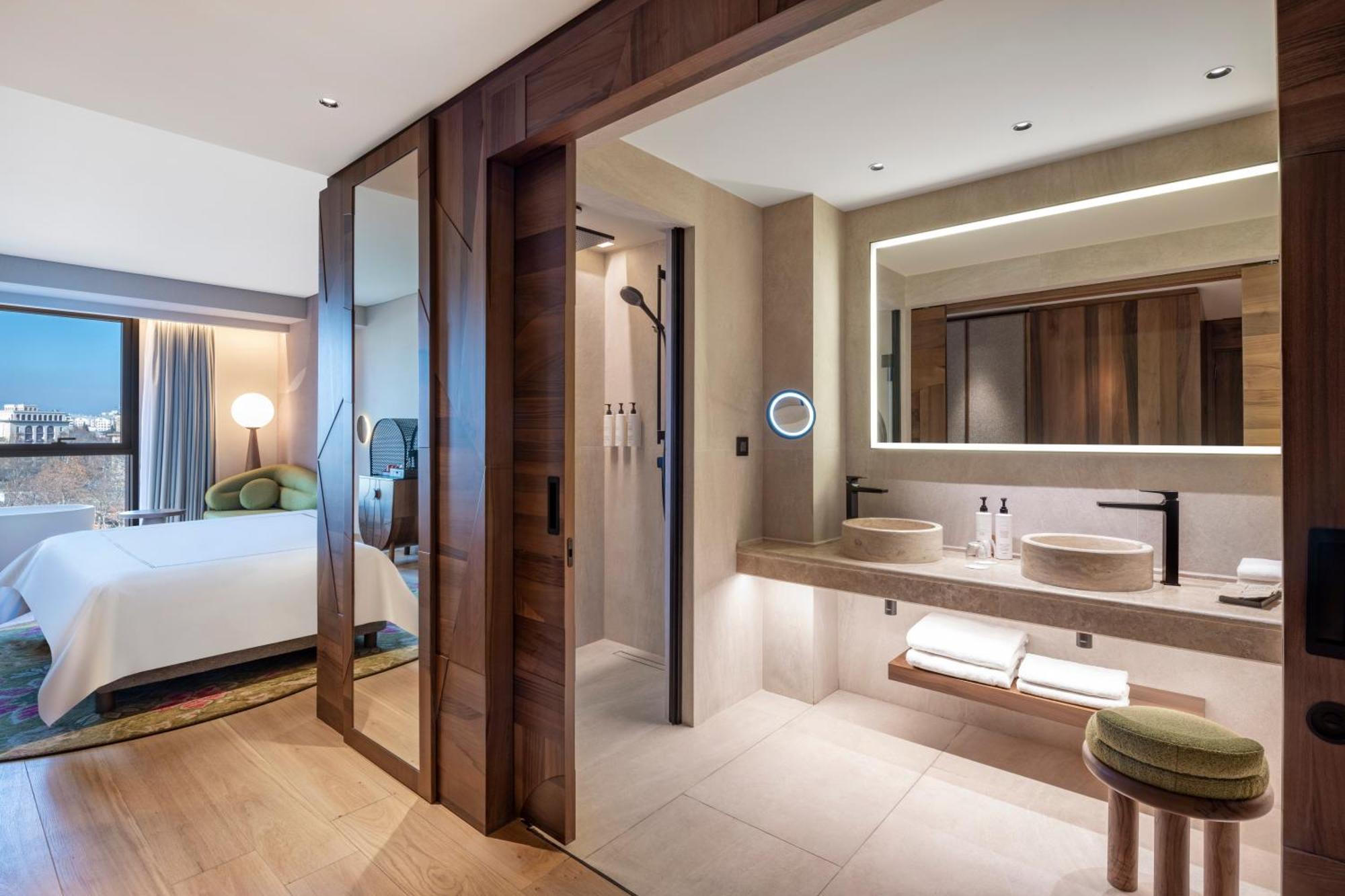 Swissotel Отель 5*