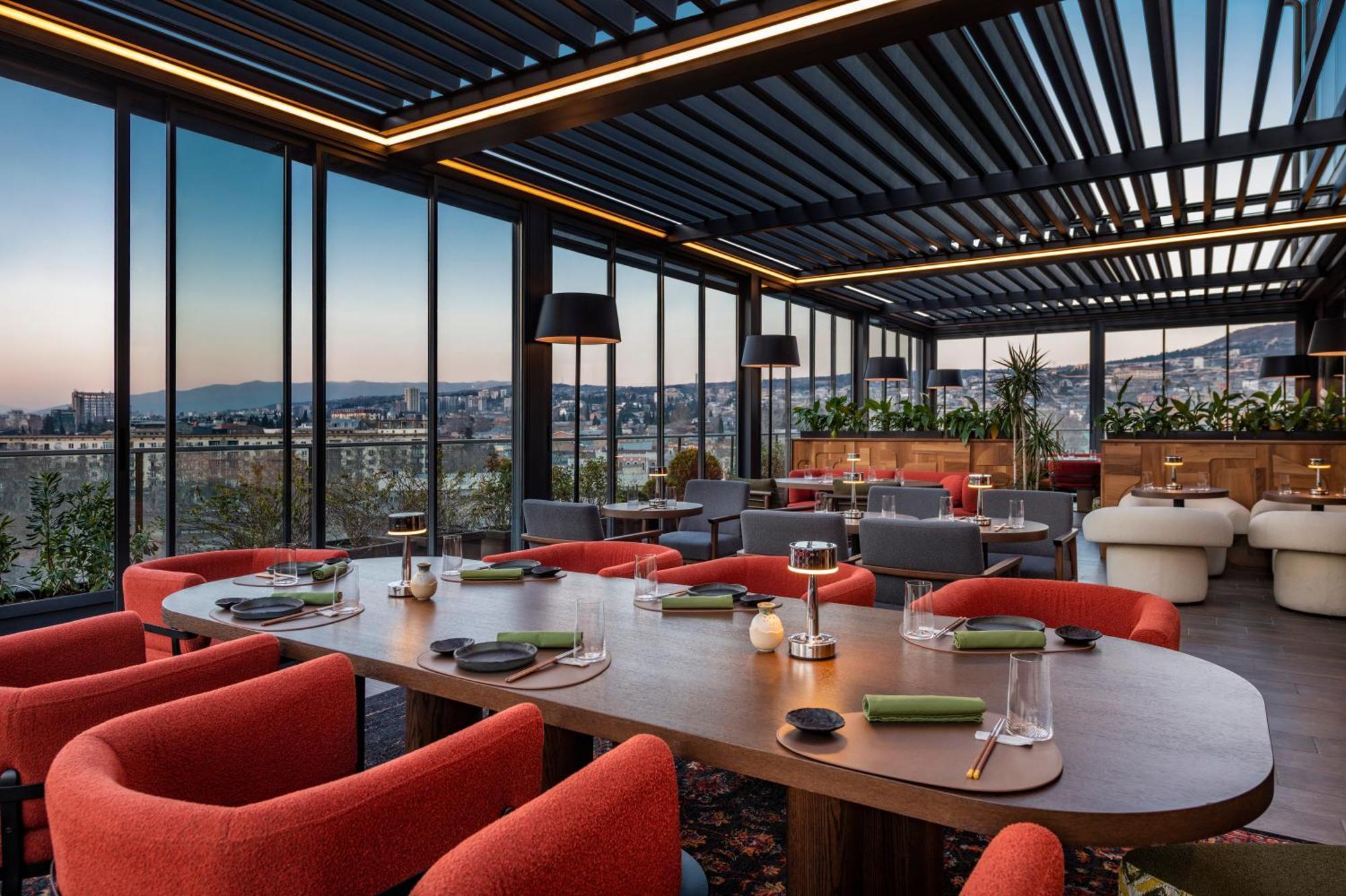 Отель Swissotel
