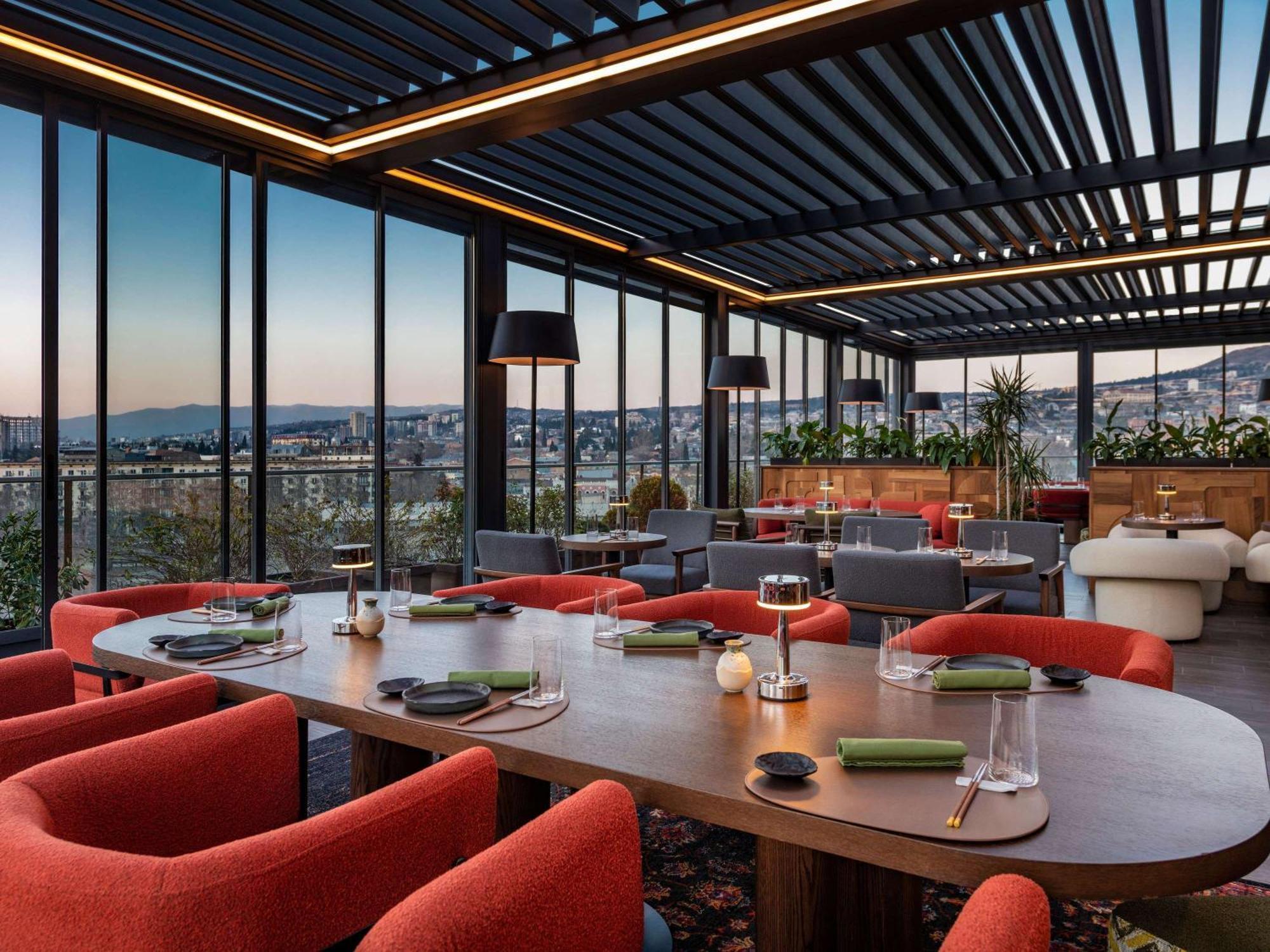 Swissotel Отель 5*