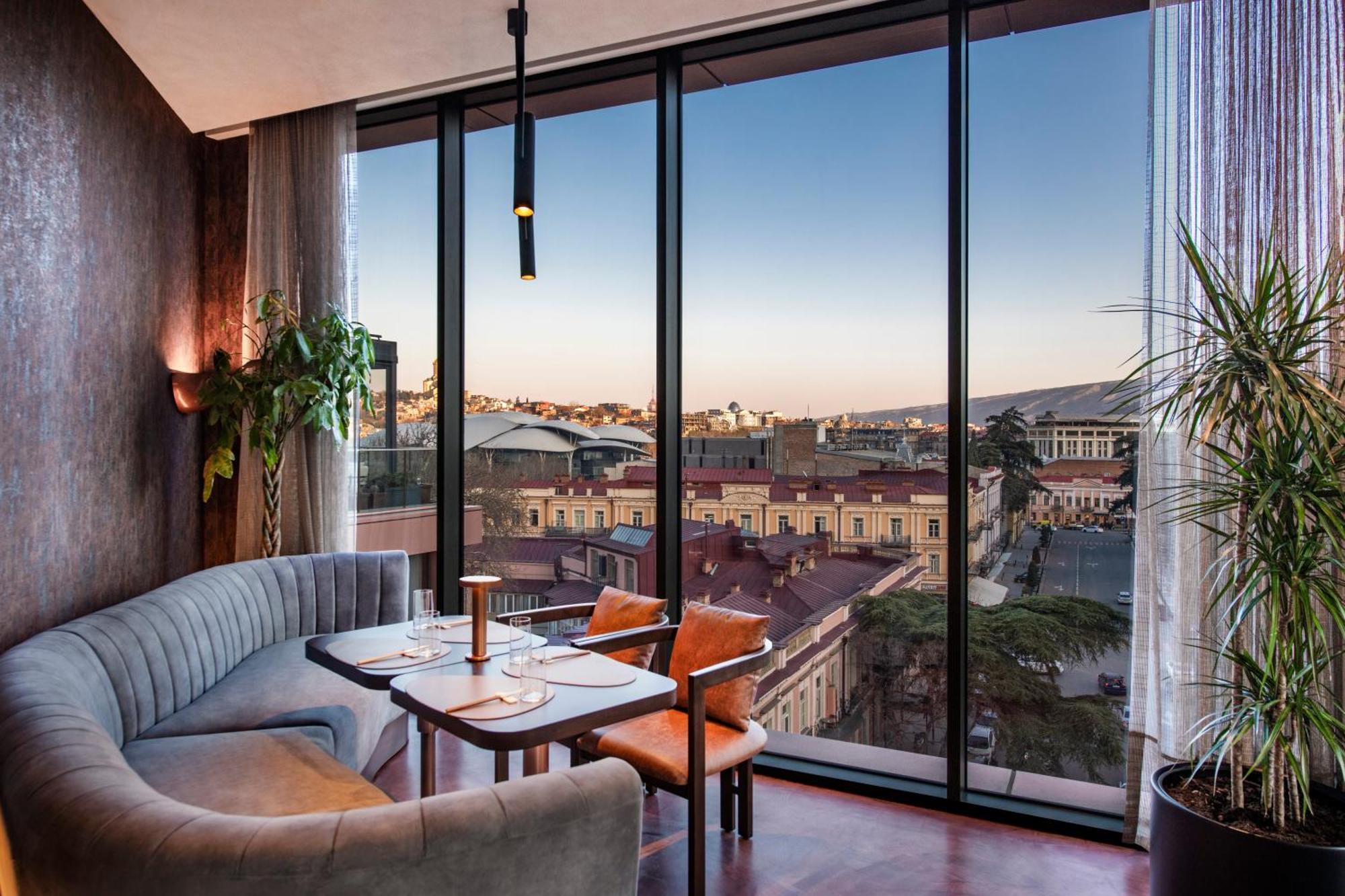 Swissotel 5* Tbilisi