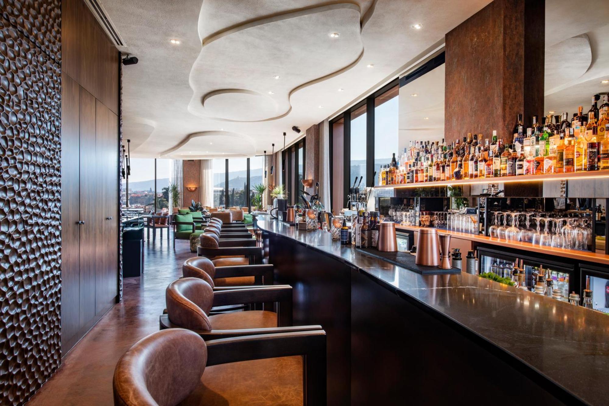 Отель Swissotel