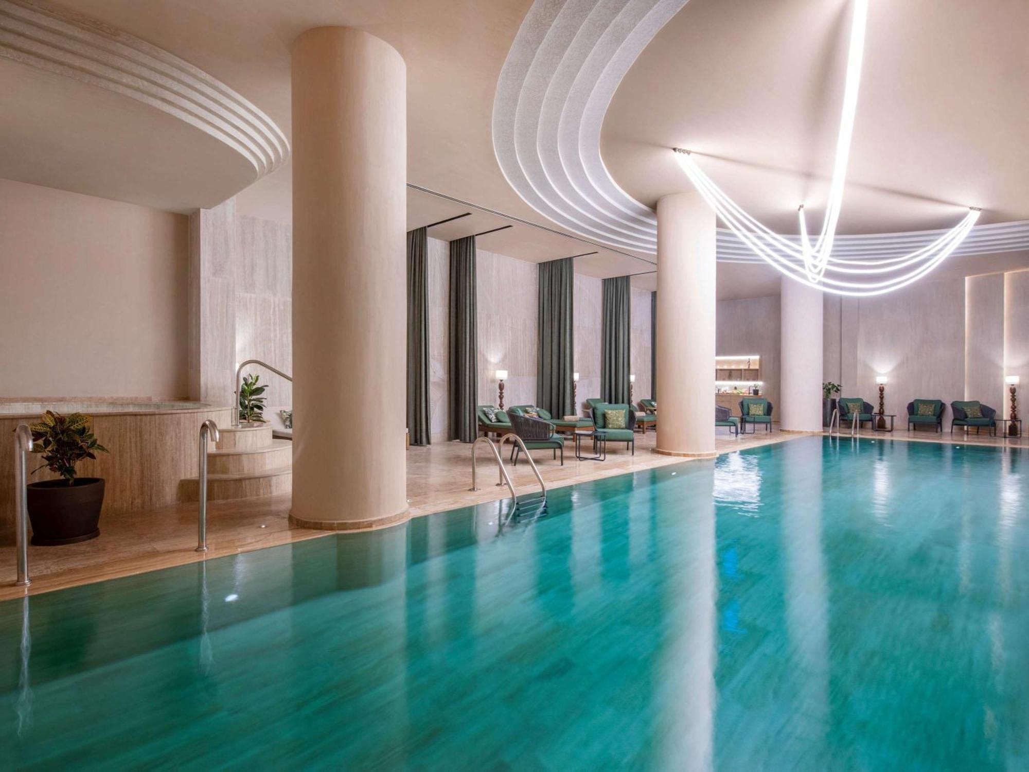 Swissotel 5*