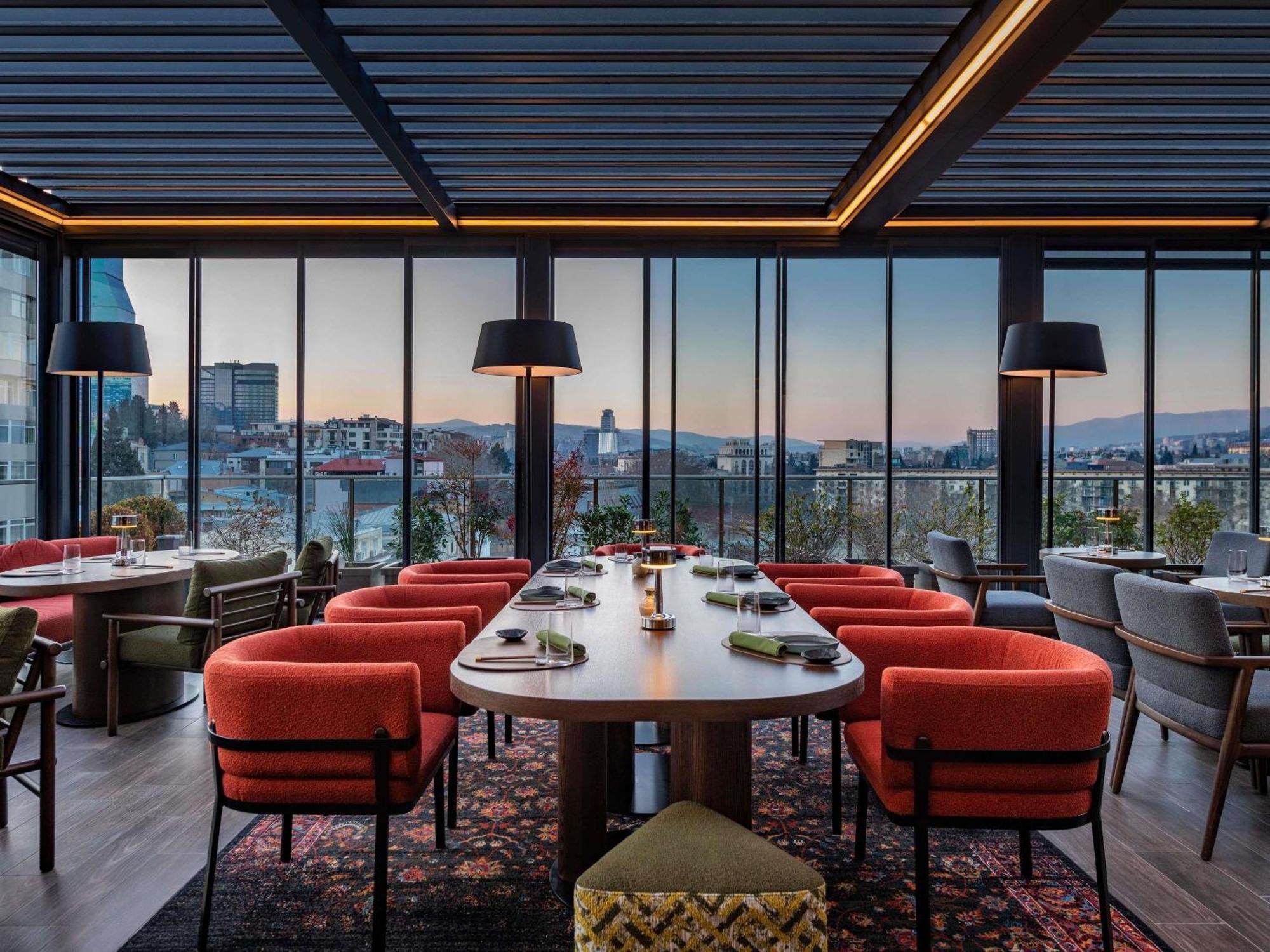 Swissotel 5*
